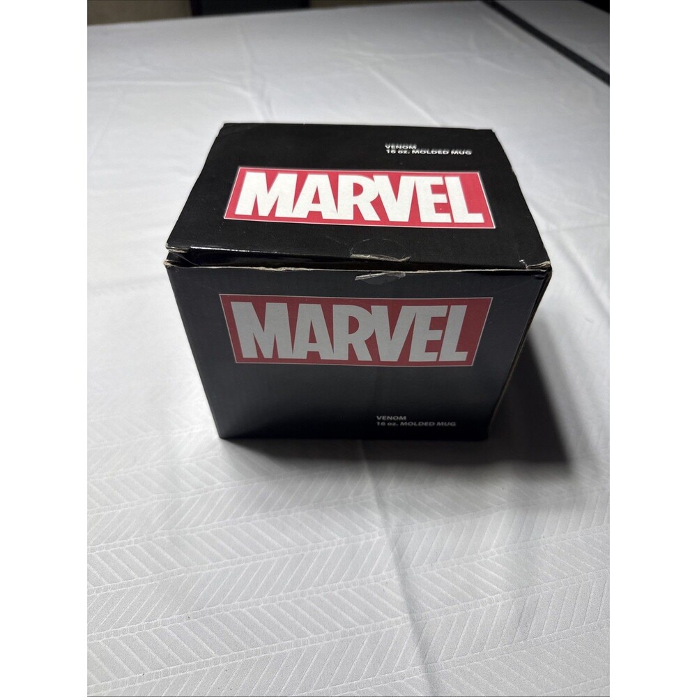 Marvel Venom 16 oz. Molded Mug